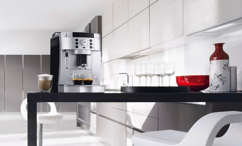 Delonghi - Magnifica XS Espresso Machine (Factory Refurbished) - Silver