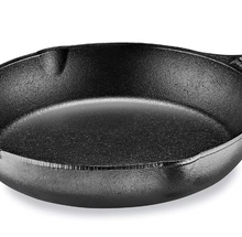 BLACKLOCK  Lodge Cast Iron Skillet - 10 1⁄4"