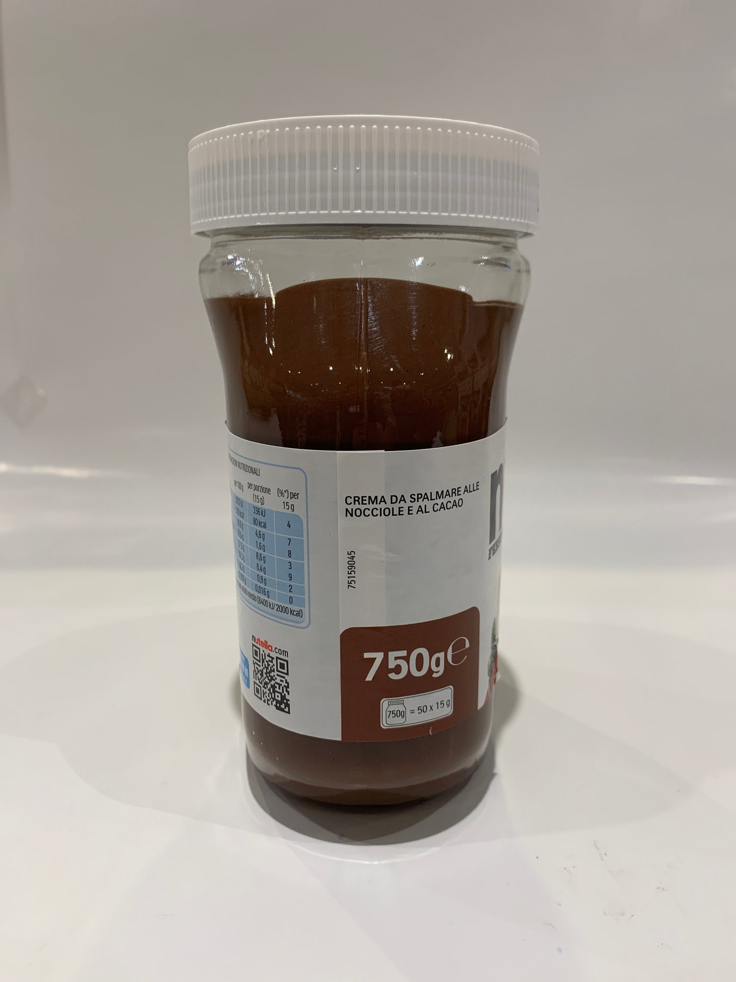 Nutella - Hazelnut Spread 750g (26.45 oz)