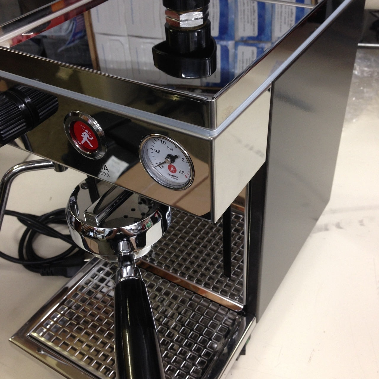 Olympia Maximatic Year 2009 120 volt Gray Espresso Machine